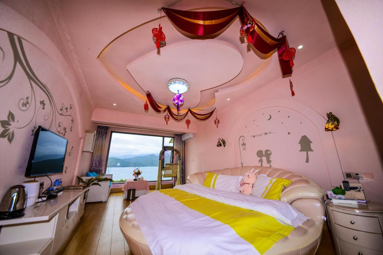 Lugu Lake Xinhai Tingtao Hotel หนิงล่าง ภายนอก รูปภาพ